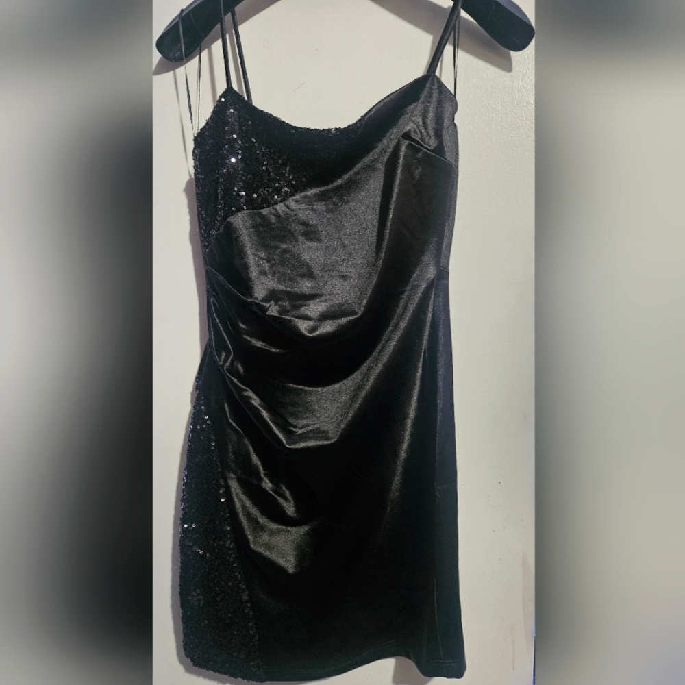 Women's dress
